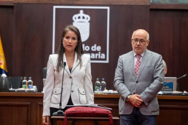 El Pleno acuerda instar al Ministerio a poner en marcha la subasta pública para la eólica marina en Gran Canaria