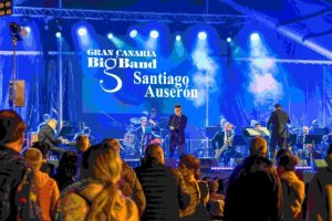 ‘Firgas Big Band Festival’ rindió homenaje musical a la trayectoria de Santiago Auserón