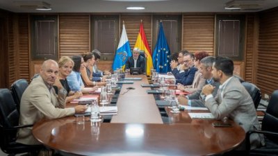 Canarias aprueba el decreto que regula la certificación digital de su profesorado