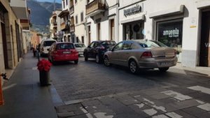 Teror: El tr&aacute;fico de la Calle Nueva se desv&iacute;a a partir de este martes por la calle Herrer&iacute;a y Aldea Blanca