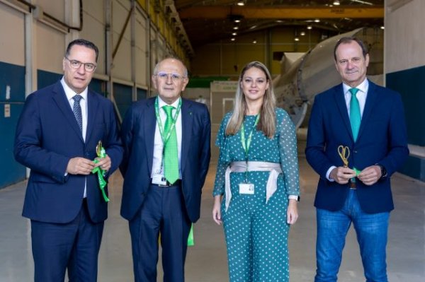 Binter inaugura las nuevas instalaciones de su centro de formación aeronáutica