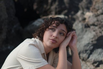 G&aacute;ldar: Salom&eacute; Moreno presenta su EP &ldquo;Castillos en la Arena&rdquo; en directo el 8 de mayo en el Teatro Consistorial