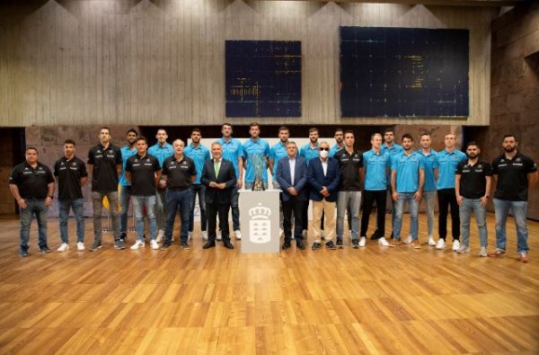 Torres recibe al Lenovo Tenerife tras conquistar su segunda Basketball Champions League