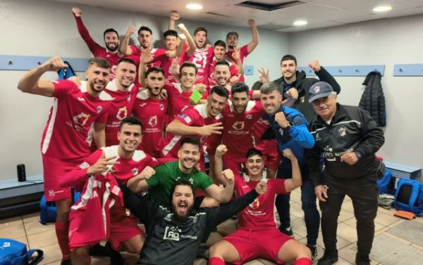 Fútbol 1ª Regional: Victoria del San Isidro en casa del Los Nidillos que pierde la imbatibilidad en su campo (1-2)