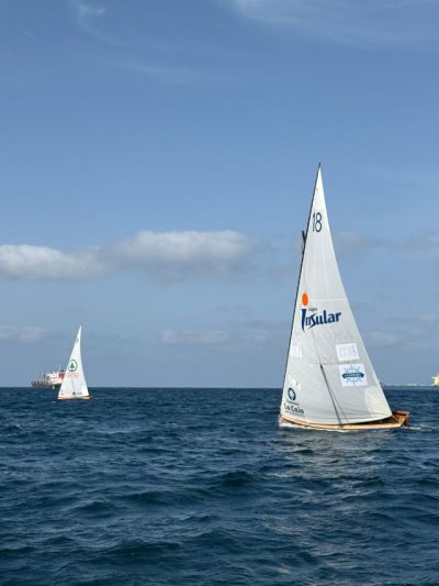 Vela Latina Canaria: Hospital La Paloma Pueblo Guanche y Spar Guerra del Río se jugarán el título del Campeonato Aguas de Teror en la última jornada