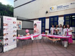 La Gerencia de Atención Primaria de Gran Canaria celebra una feria para promover la lactancia materna