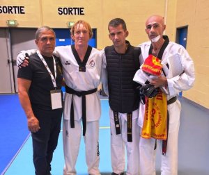 El Kim Gáldar participa en el Europeo Master de Taekwondo celebrado en Francia