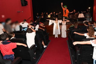 Este domingo se emite el Concierto Escolar de las Escuelas Art&iacute;sticas Ciudad de Gu&iacute;a, &lsquo;N&eacute;stor &Aacute;lamo y sus vecinitos&rsquo;