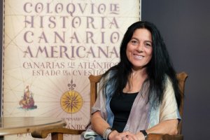 Sandra Lorenzano da la palabra a las mujeres en la clausura del XXV Coloquio de Historia Canario Americana