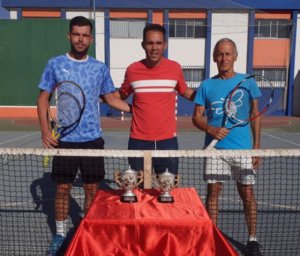 Daniel Alonso se proclama ganador del torneo de verano de Tenis de La Aldea de San Nicolás