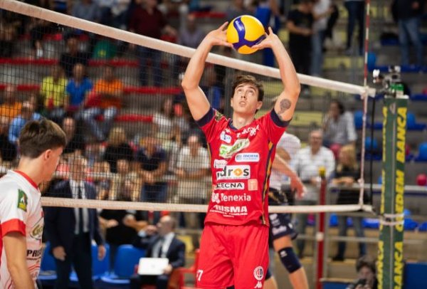 Voleibol: Ángel Trinidad, primer refuerzo del CV Guaguas para la próxima campaña