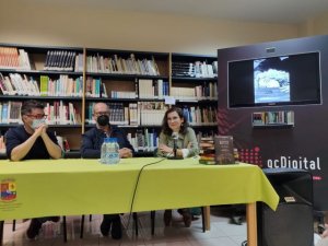 La Biblioteca Municipal de Teror presentó este viernes el libro “Historias de brujas”