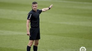 Soto Grado arbitrar&aacute; la final de la Supercopa tras la lesi&oacute;n de S&aacute;nchez Mart&iacute;nez