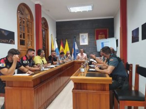 El Ayuntamiento de La Aldea de San Nicolás reúne a la Junta de Seguridad para definir el dispositivo para las Fiestas Patronales