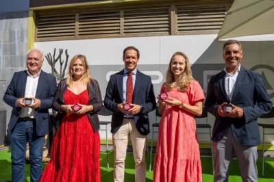 Transici&oacute;n Ecol&oacute;gica presenta la campa&ntilde;a &lsquo;Una almendra bonita&rsquo; en la isla de La Palma