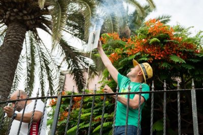 El espect&aacute;culo de drones y fuegos artificiales, los conciertos y la Rama hacen vibrar a G&aacute;ldar en la v&iacute;spera de Santiago