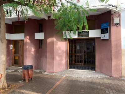El Centro de Mayores de La Aldea continúa abierto prestando una atención individualizada a personas
