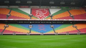 Pa&iacute;ses Bajos permitir&aacute; el 100% del aforo en los estadios a partir del viernes