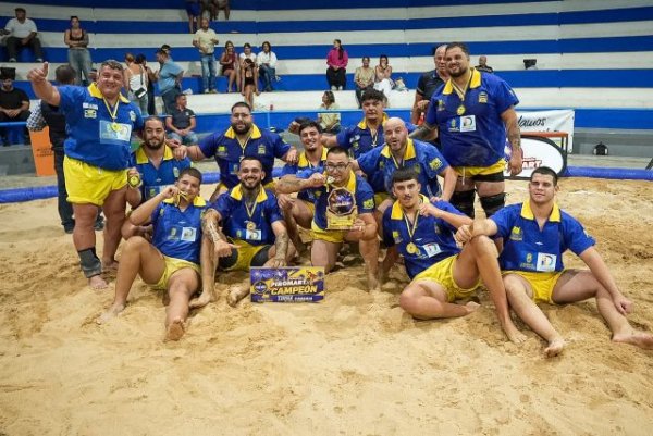 Lucha Canaria: El Maninidra conquista la Supercopa Piromart de Segunda Categor&iacute;a
