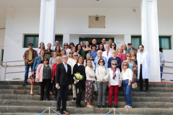 El Área de Salud de Lanzarote homenajea a los 36 profesionales jubilados en 2022