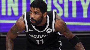 La NBA sanciona a los Nets con 50.000 d&oacute;lares por dejar entrar a Irving a los vestuarios