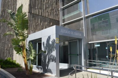 Justicia pone en marcha un sistema de videointerpretaci&oacute;n en lengua de signos en seis juzgados