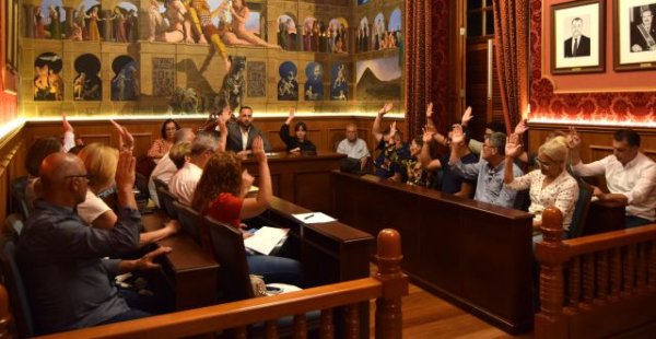 Gáldar: El Pleno muestra su solidaridad con el pueblo palestino y condena las acciones terroristas