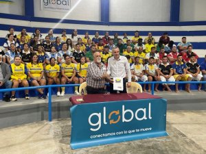 Guaguas GLOBAL seguirá apoyando a las Selecciones de Lucha Canaria de Gran Canaria