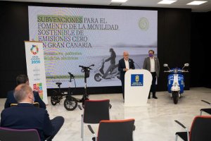 Los ciudadanos agotan en menos de un mes la primera línea de subvenciones para vehículos eléctricos de movilidad individual del Cabildo