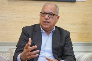 Art&iacute;culo de opini&oacute;n: 'El milagro de hacer pol&iacute;tica', por Casimiro Curbelo