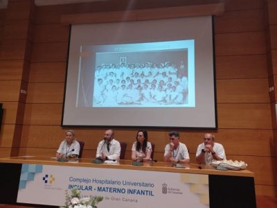 El Insular-Materno Infantil homenajea a la primera promoci&oacute;n de la Escuela de Enfermer&iacute;a del Insular