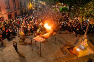 La Polic&iacute;a Local de G&aacute;ldar informa de cambios circulatorios por el Entierro de la Sardina del Carnaval