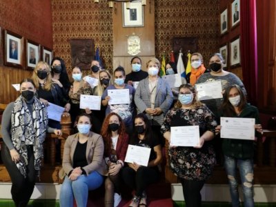 G&aacute;ldar: Entrega de Diplomas y Clausura del proyecto de Educaci&oacute;n Parental Grupal