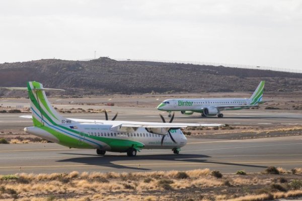 Binter amplía hasta diciembre los vuelos diarios entre La Gomera y Gran Canaria