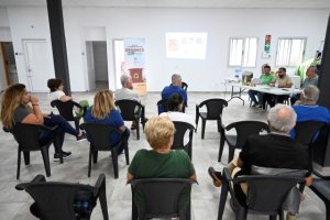 El contenedor marr&oacute;n llega a los barrios de costa de G&aacute;ldar